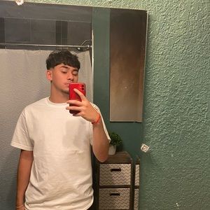 Meet your Posher, Edgar